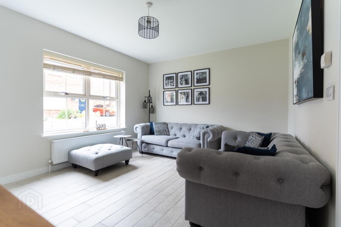 6 Moyraverty Mews 9 of 47