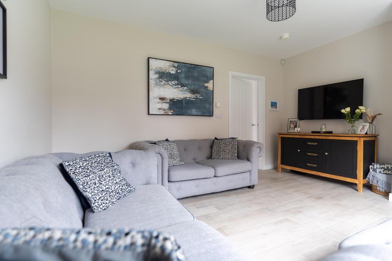 6 Moyraverty Mews 11 of 47