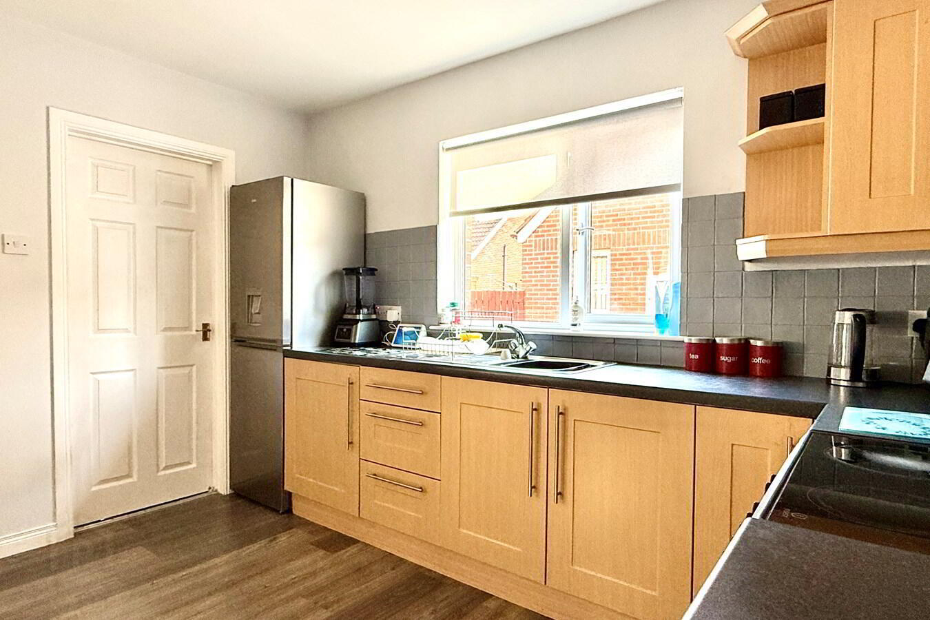 19 Ashfield Manor 6 of 14