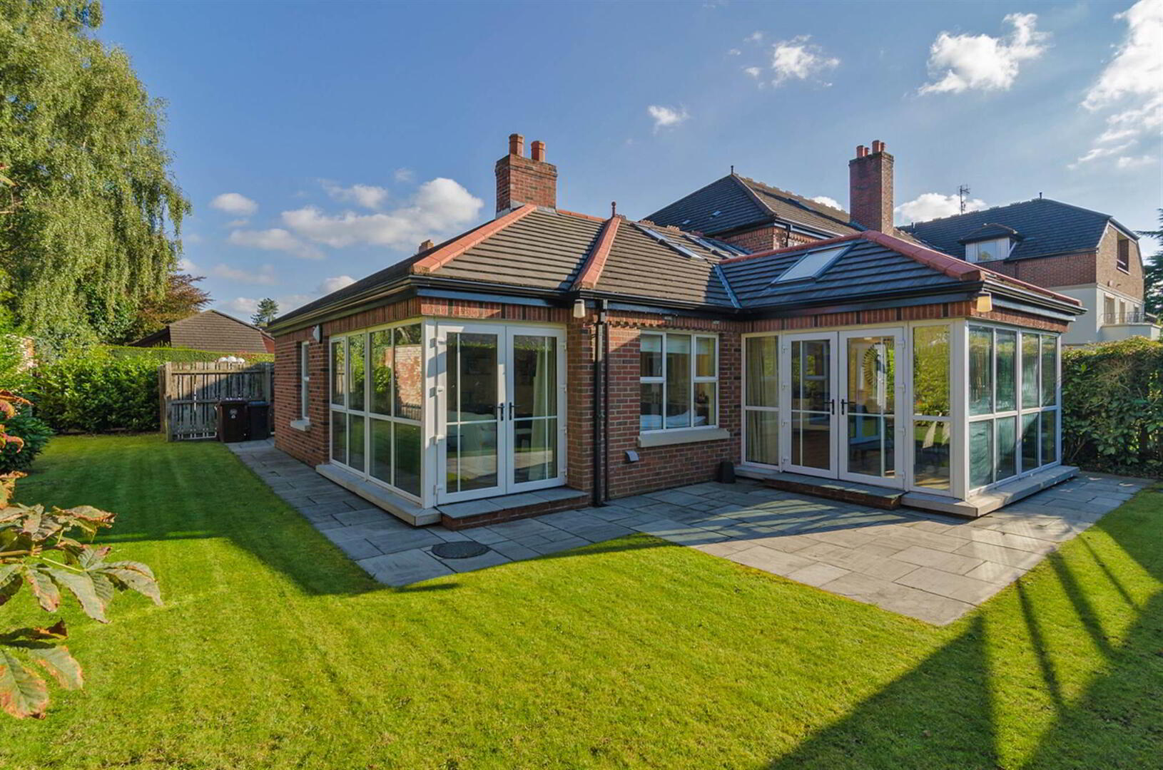 property description image