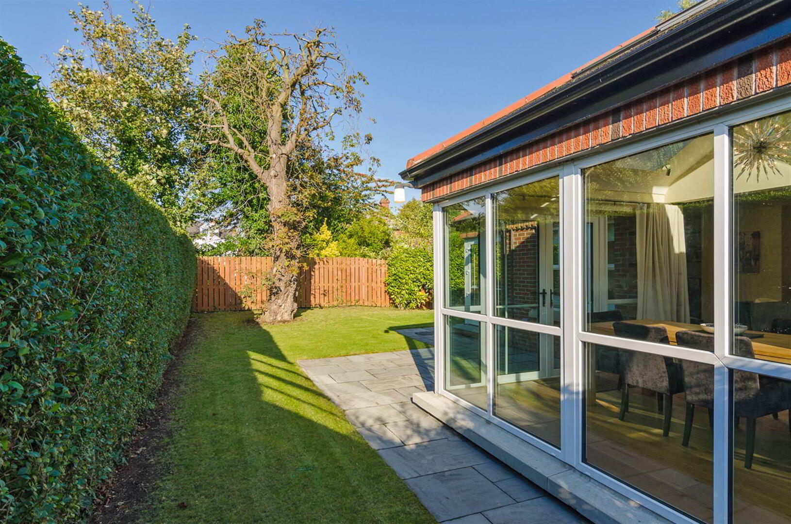 10 Hollyheath, 14 Derryvolgie Avenue 11 of 13