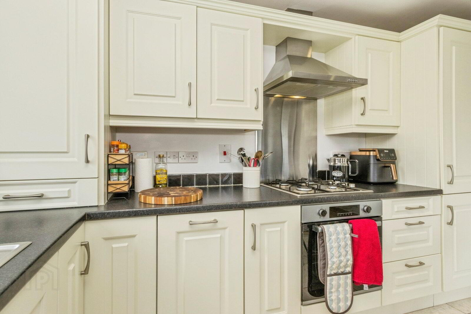 39 Mornington Lane 6 of 12