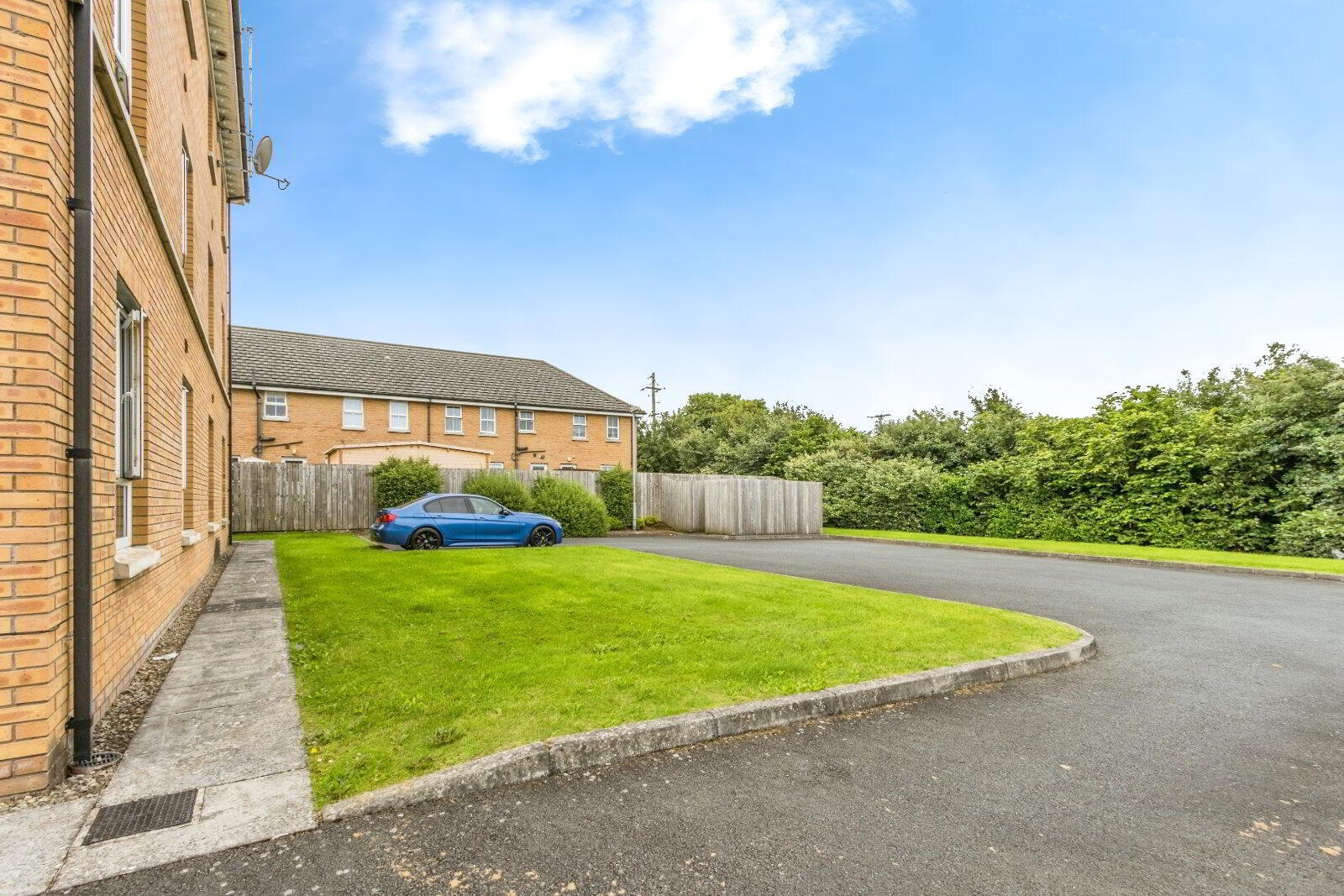 39 Mornington Lane 12 of 12