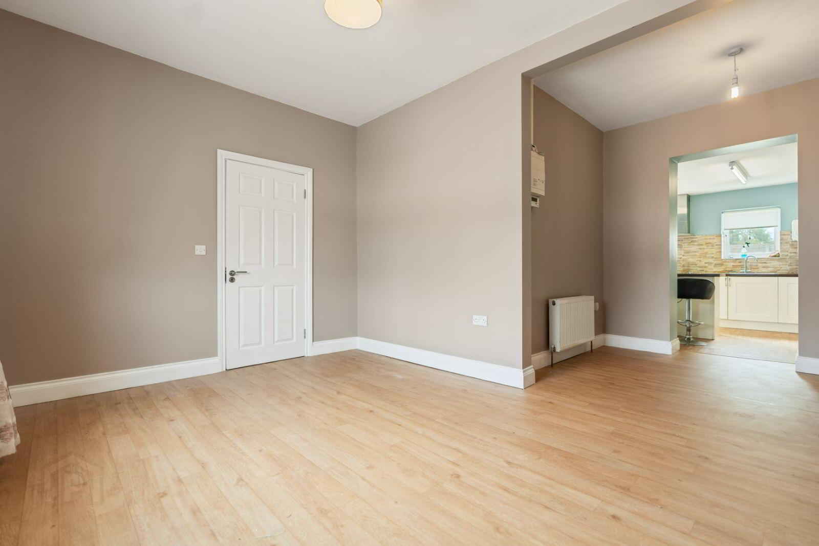 9 Pearse Avenue 4 of 16