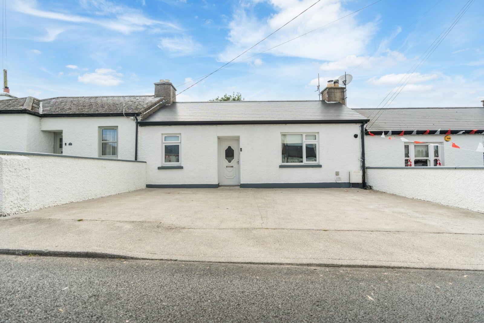 9 Pearse Avenue 1 of 16