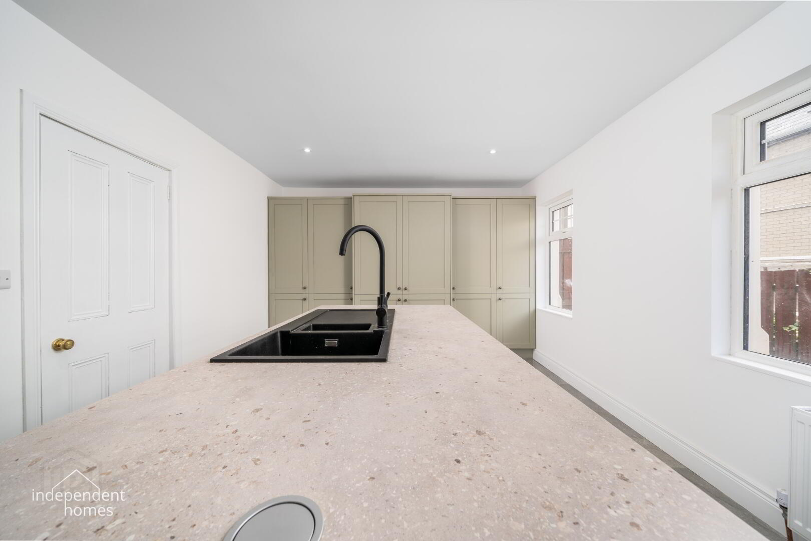 13 Edward Avenue 7 of 12