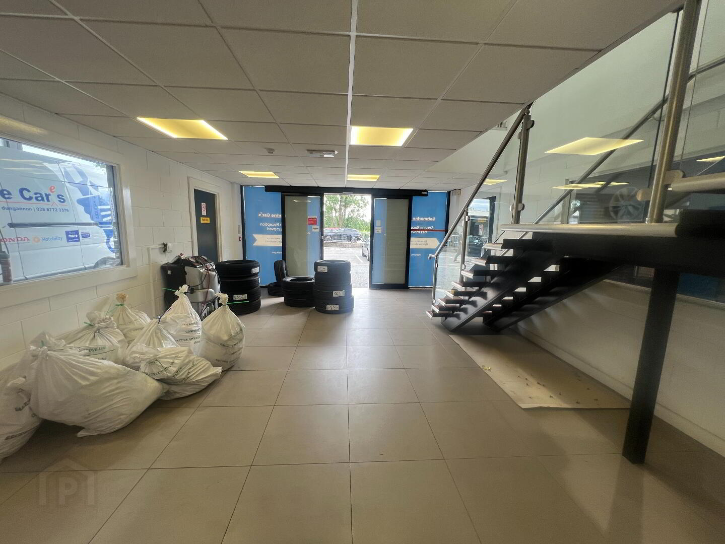 Unit 3, 162 Tamnamore Road 3 of 24