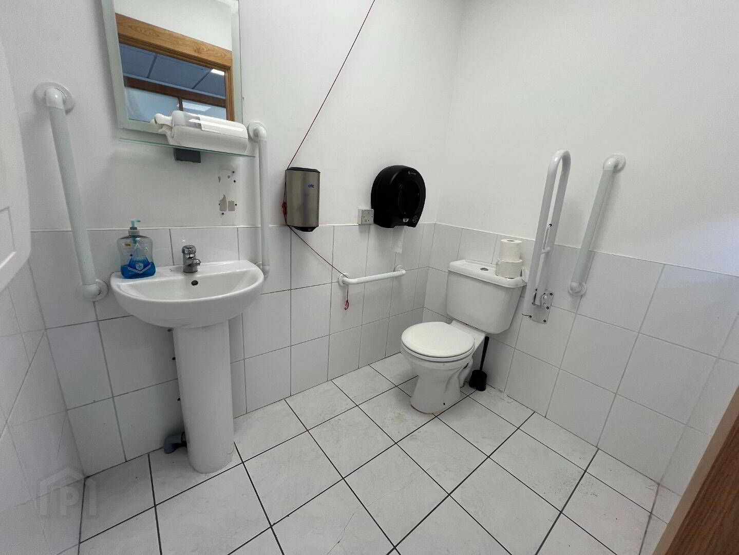 Unit 3, 162 Tamnamore Road 8 of 24