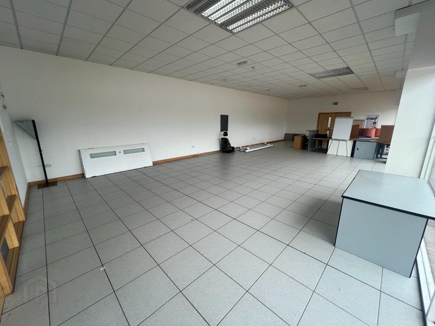 Unit 3, 162 Tamnamore Road 11 of 24