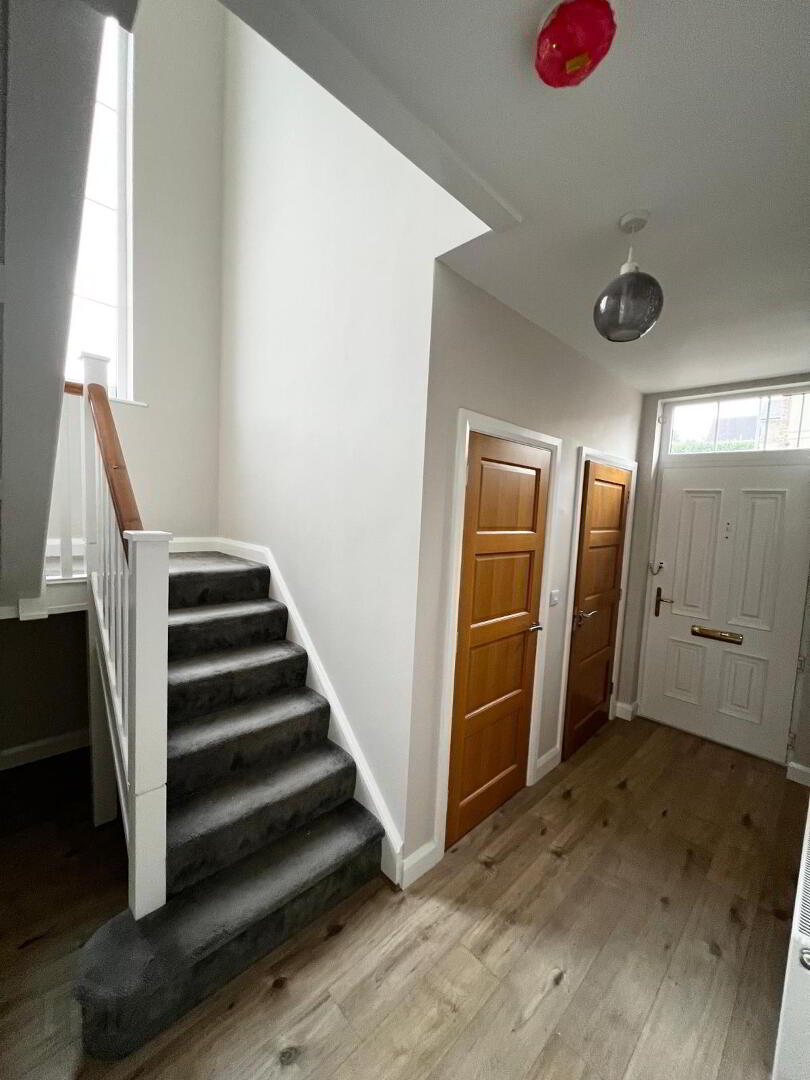 40 College Park Lane 4 of 15