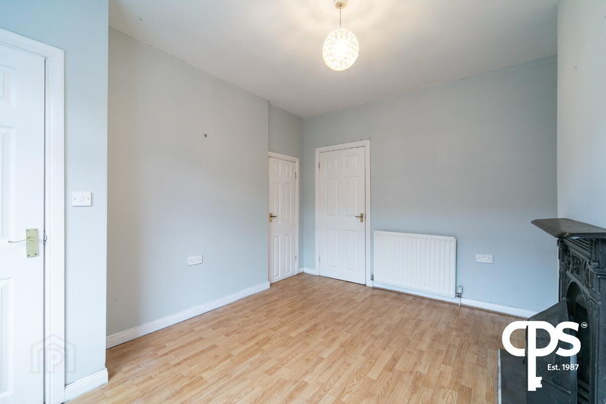26 Ebor Parade 4 of 16