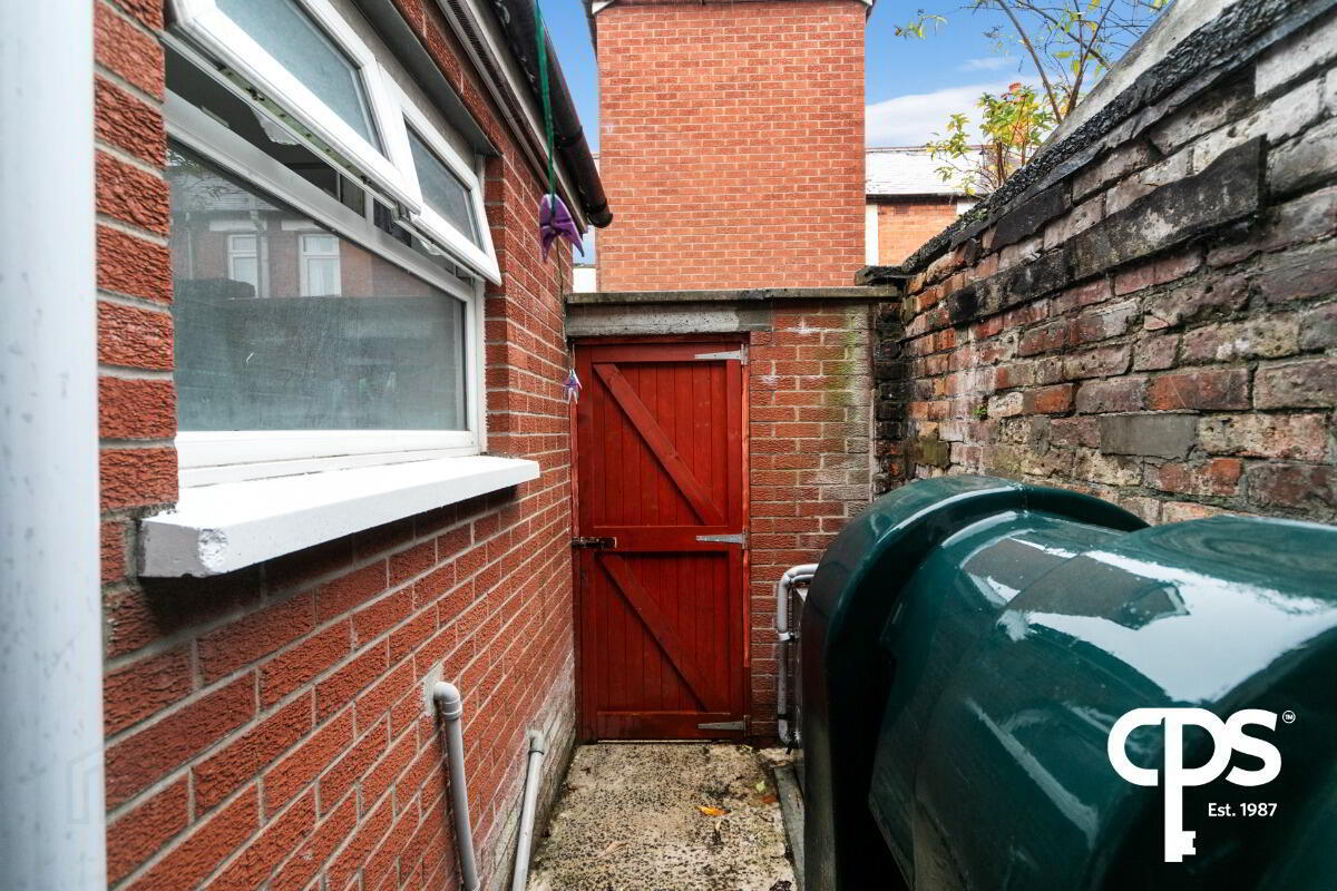26 Ebor Parade 16 of 16