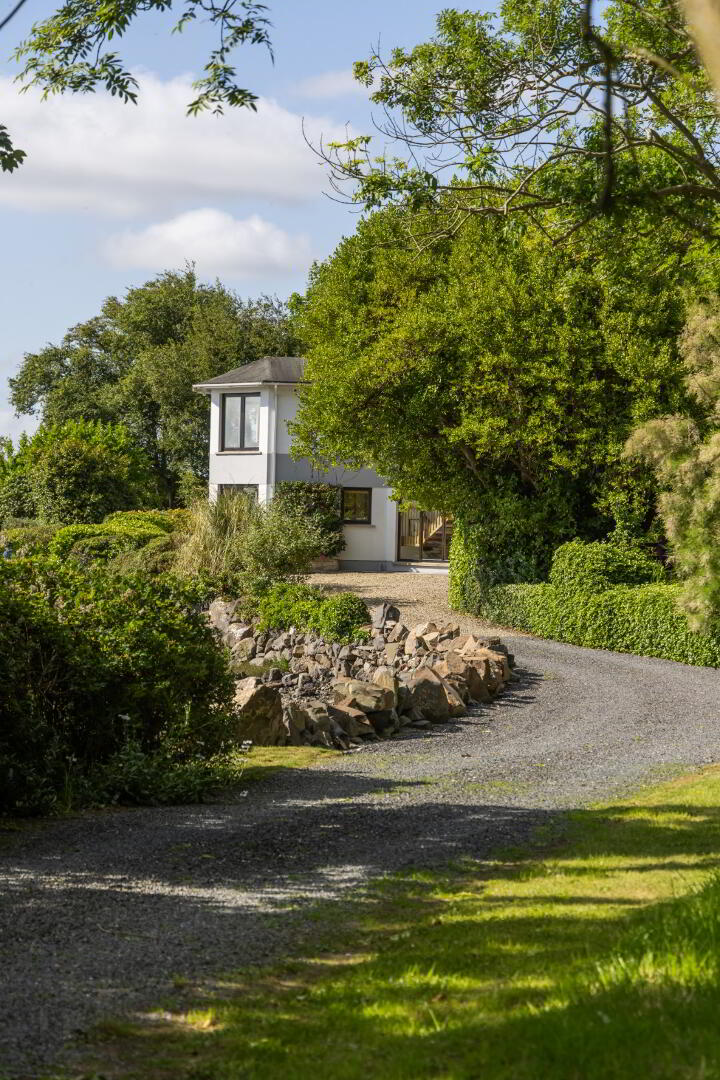 8 Mahee Island 7 of 15