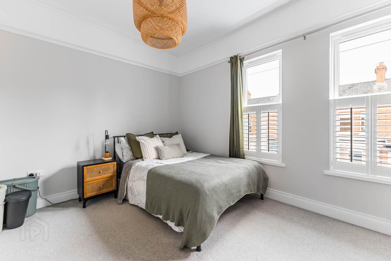 49 Oberon Street 25 of 37