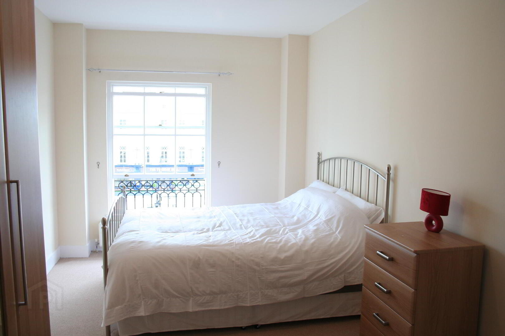 56 Lisburn Square 4 of 6