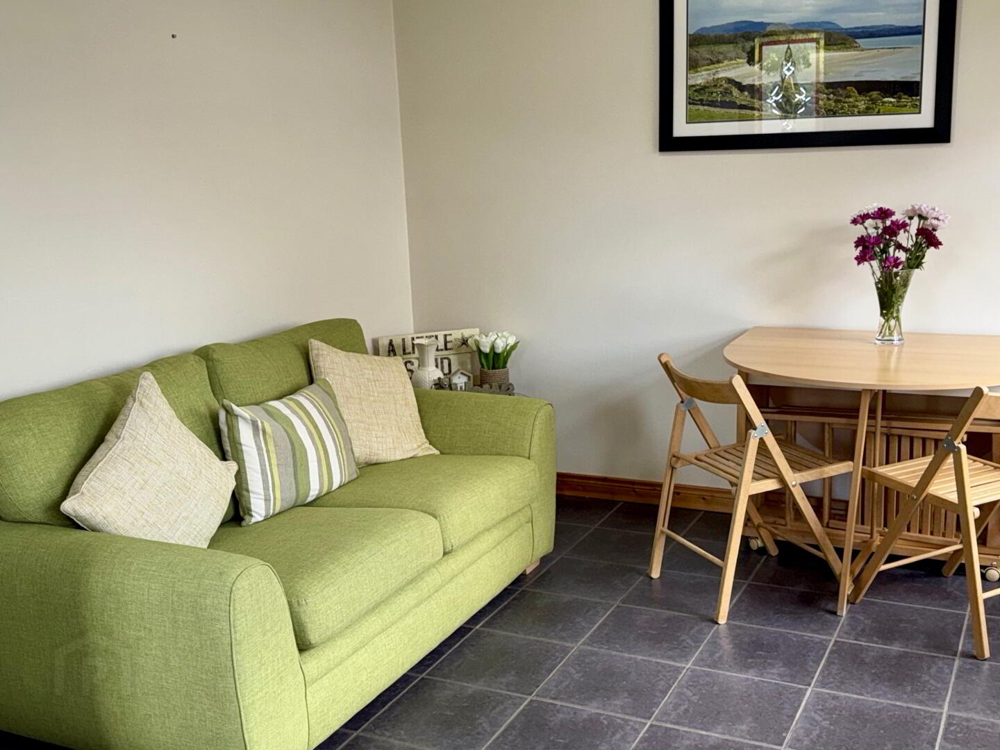 11 Meadowside 10 of 37