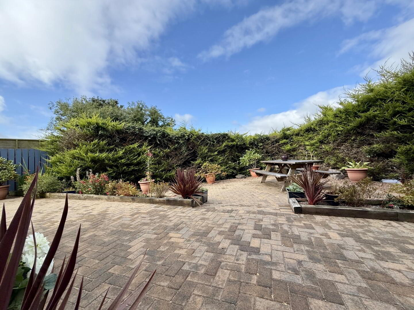 11 Meadowside 34 of 37