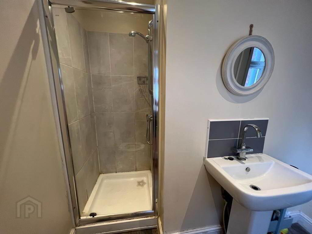 54 Tates Avenue 4 of 7