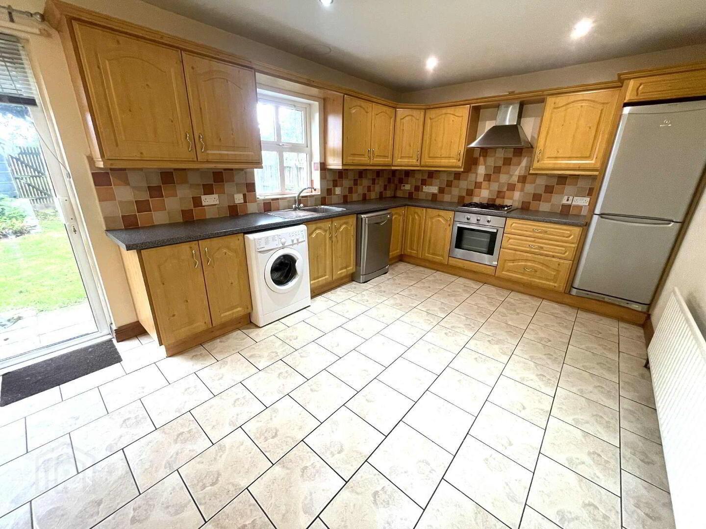4 Ivy Mead Court 6 of 15