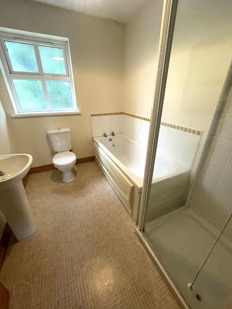 4 Ivy Mead Court 14 of 15