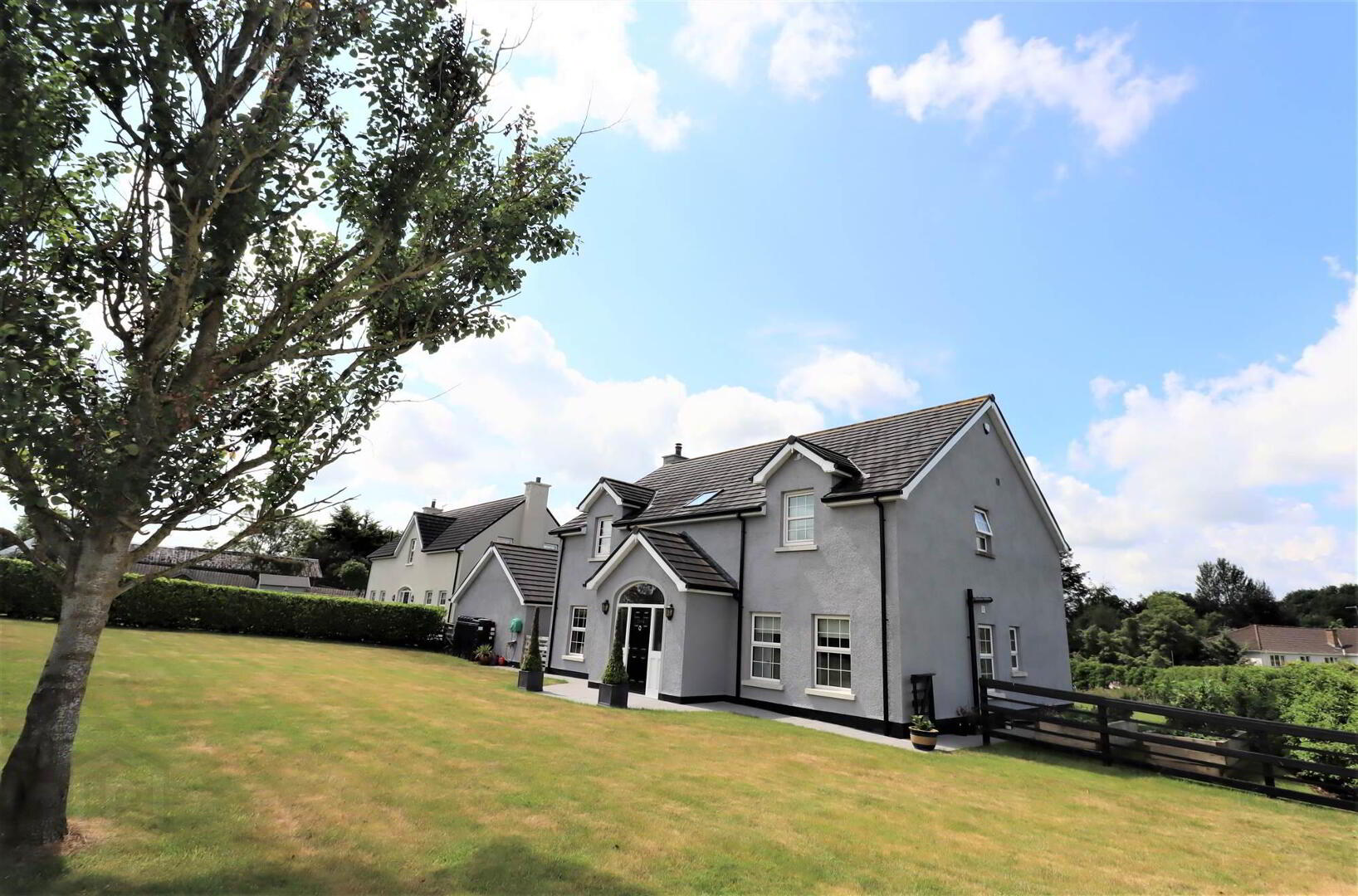Rosecroft House, 164a Old Ballynahinch Road 1 of 47
