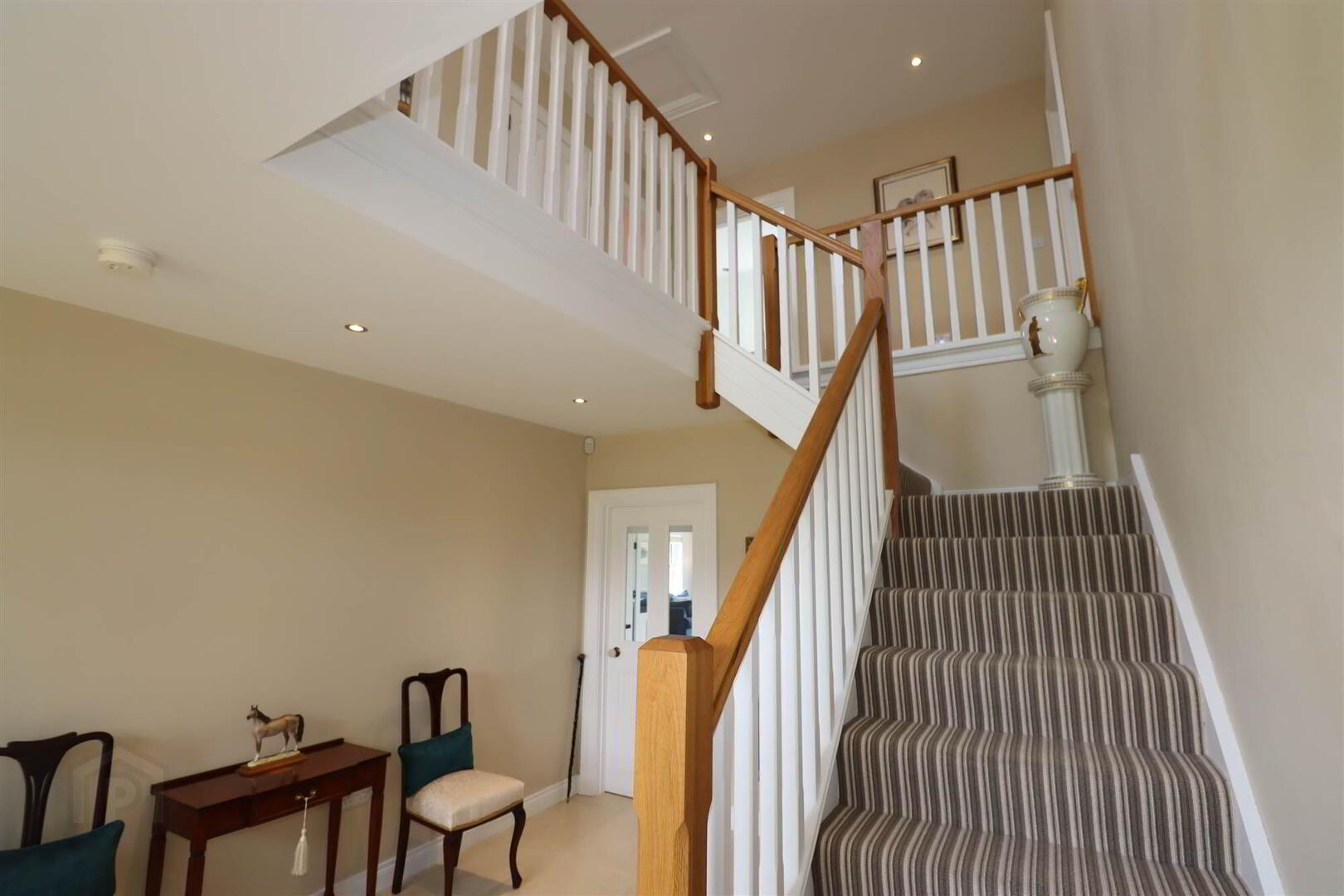 Rosecroft House, 164a Old Ballynahinch Road 12 of 47