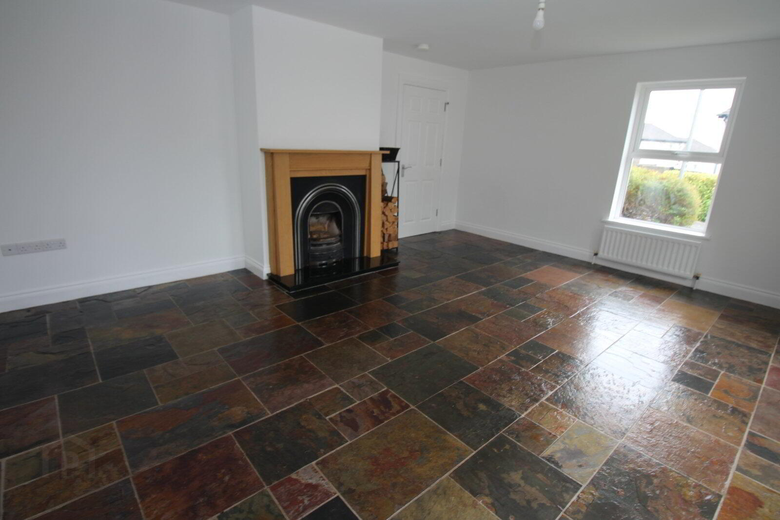9 Leafield Park 5 of 21