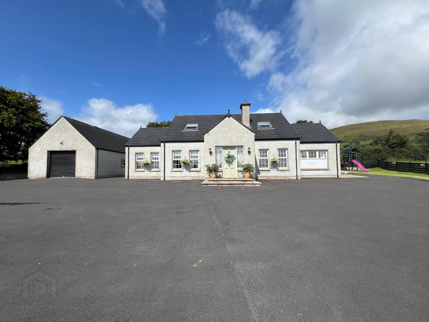 36b Dirnan Road 5 of 99