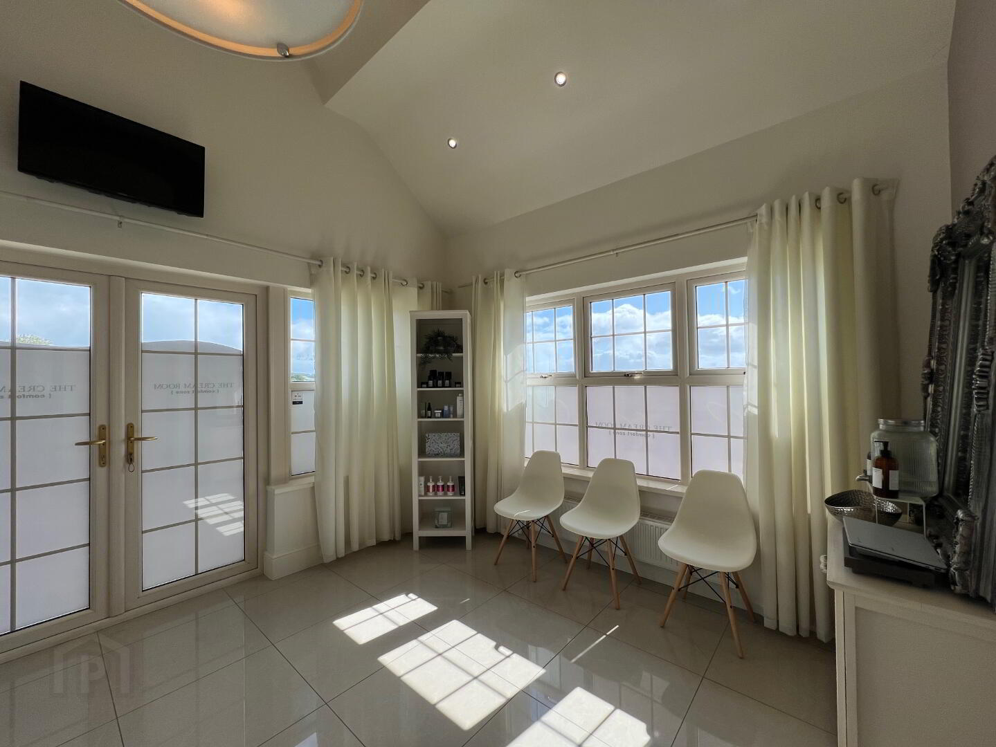 36b Dirnan Road 41 of 99