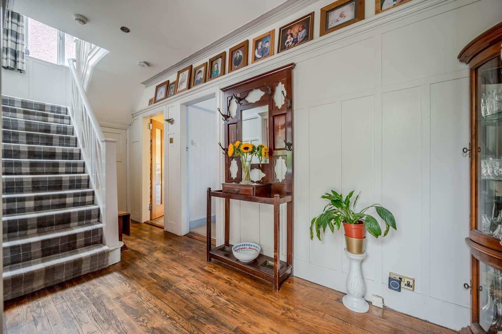 49 Shandon Park 4 of 36