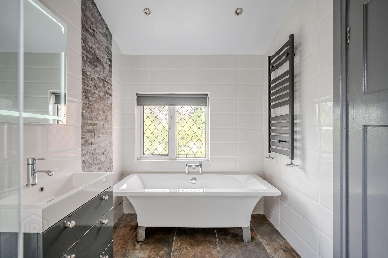 49 Shandon Park 28 of 36