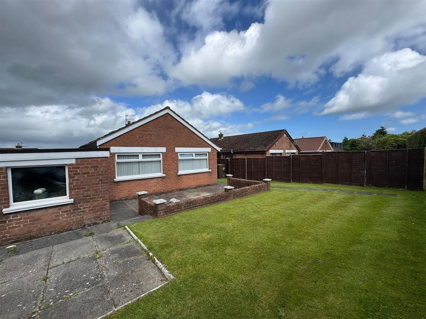 7 Beverley Avenue 16 of 16