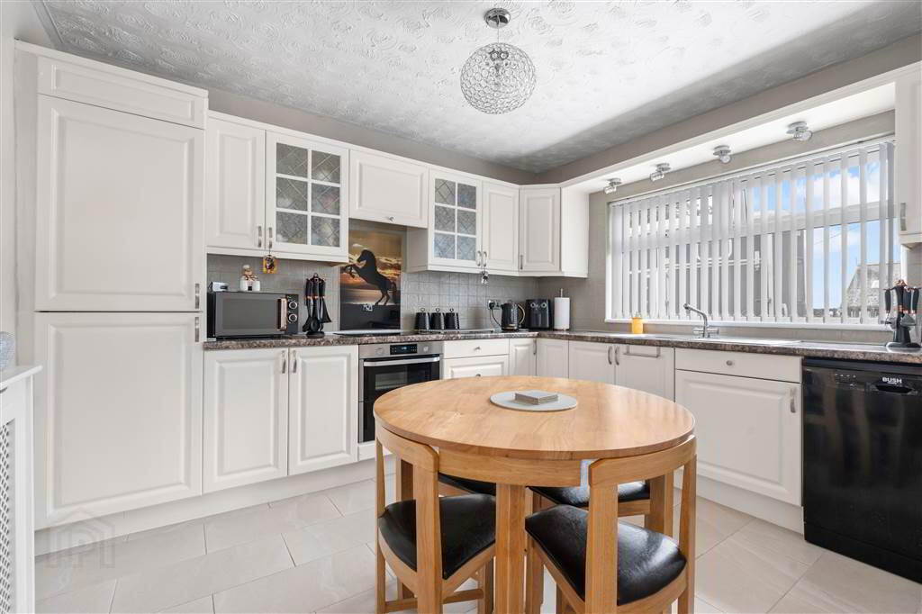 138 Townhill Road 14 of 39