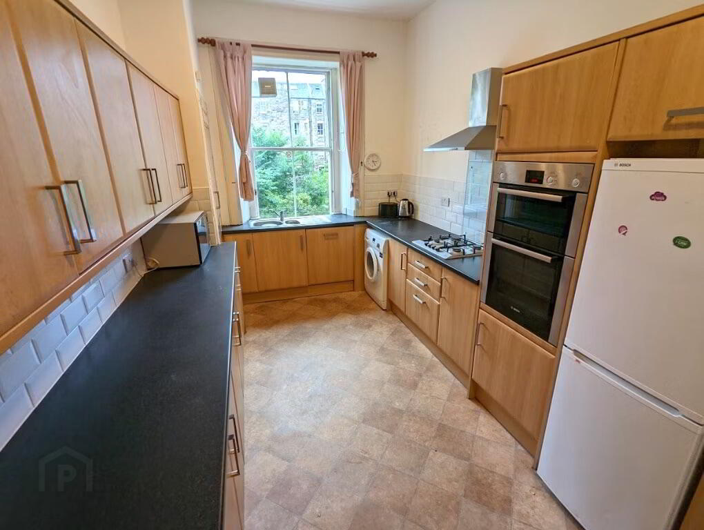 21 Warrender Park Terrace 2 of 11