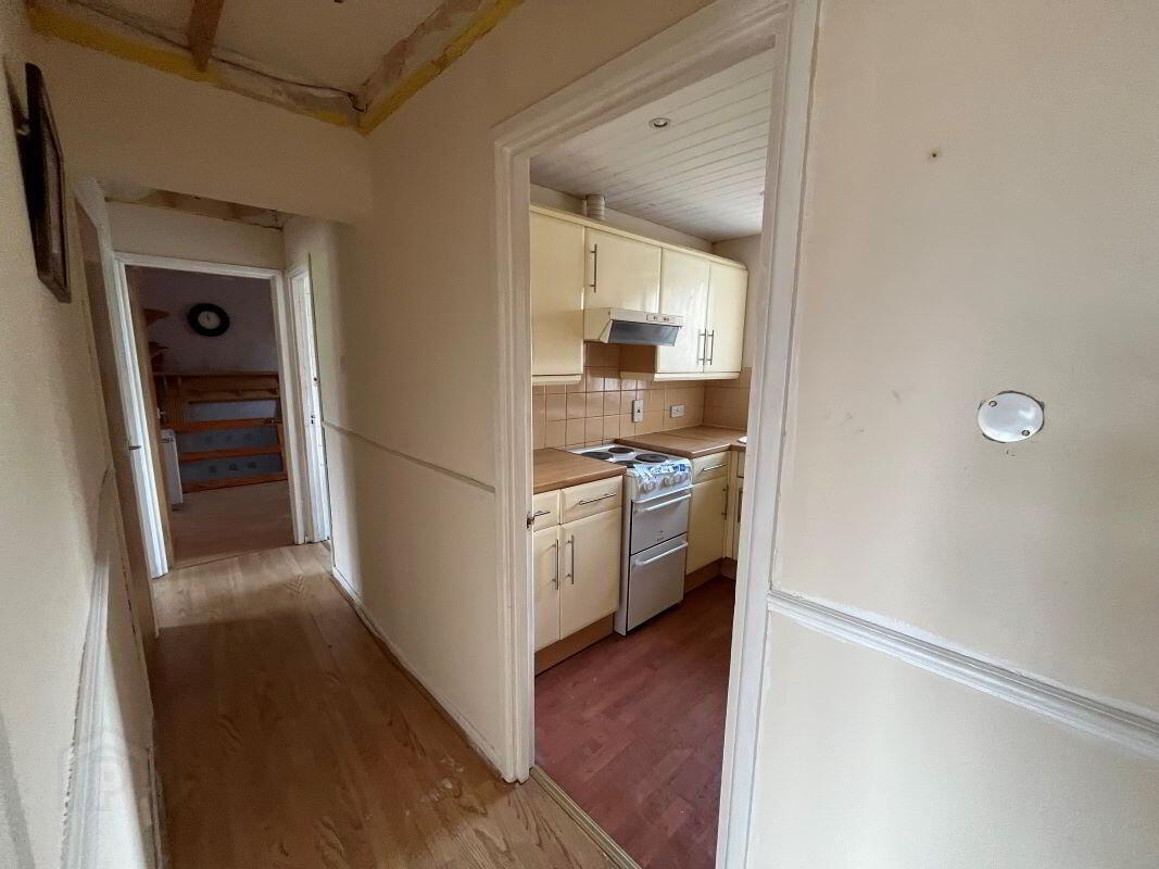 Apt 11b, Ardmillan Drive 12 of 12