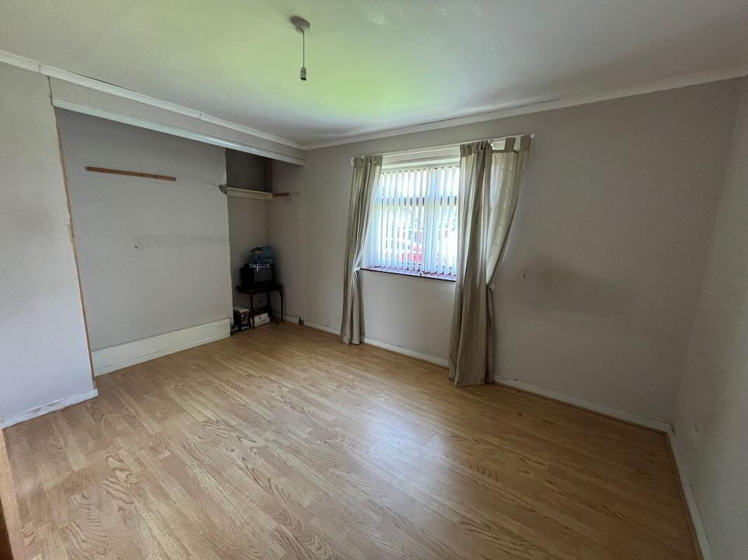 Apt 11b, Ardmillan Drive 8 of 12
