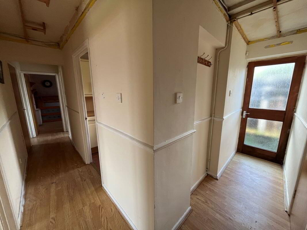 Apt 11b, Ardmillan Drive 4 of 12