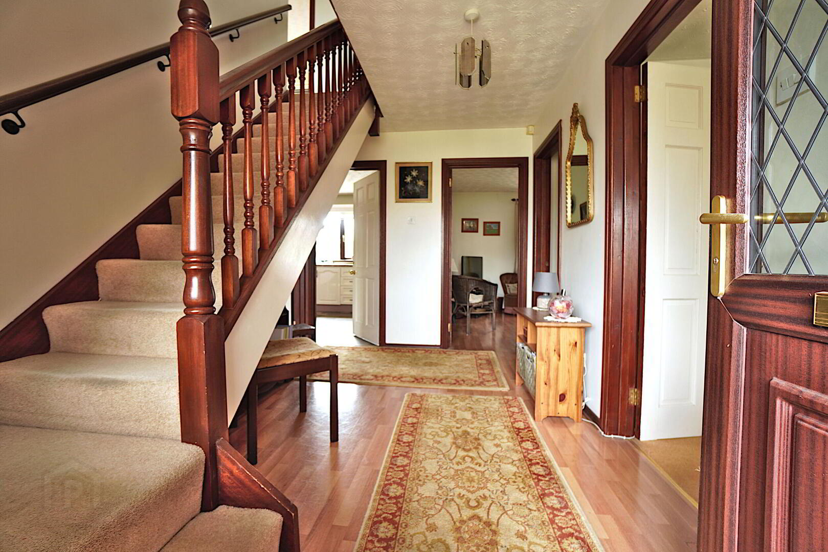 12 Old Manse Road 3 of 27