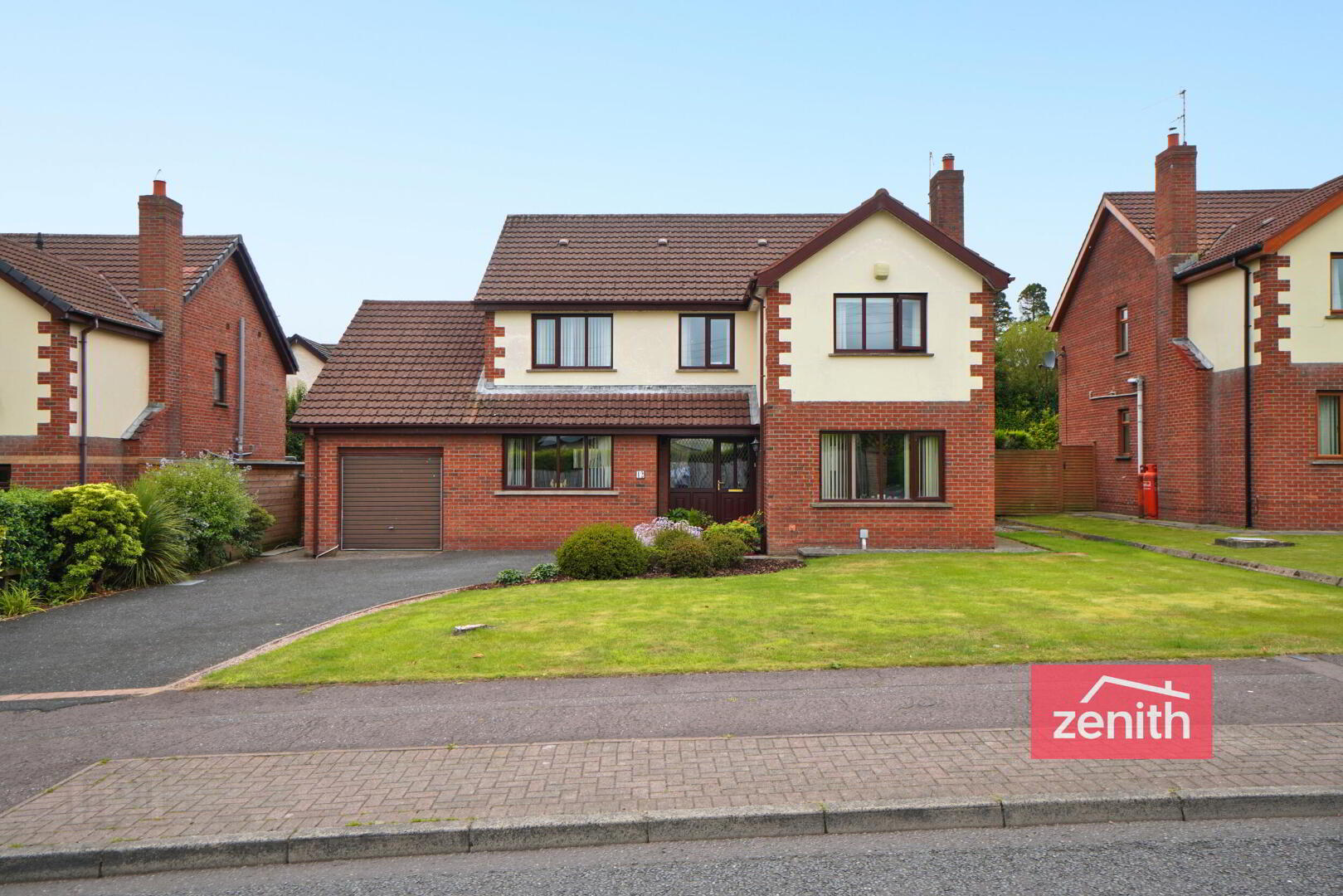 12 Old Manse Road 1 of 27