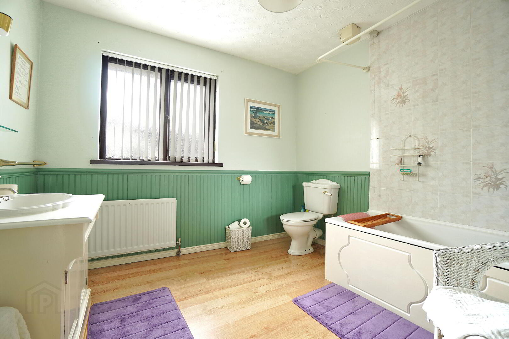 12 Old Manse Road 20 of 27