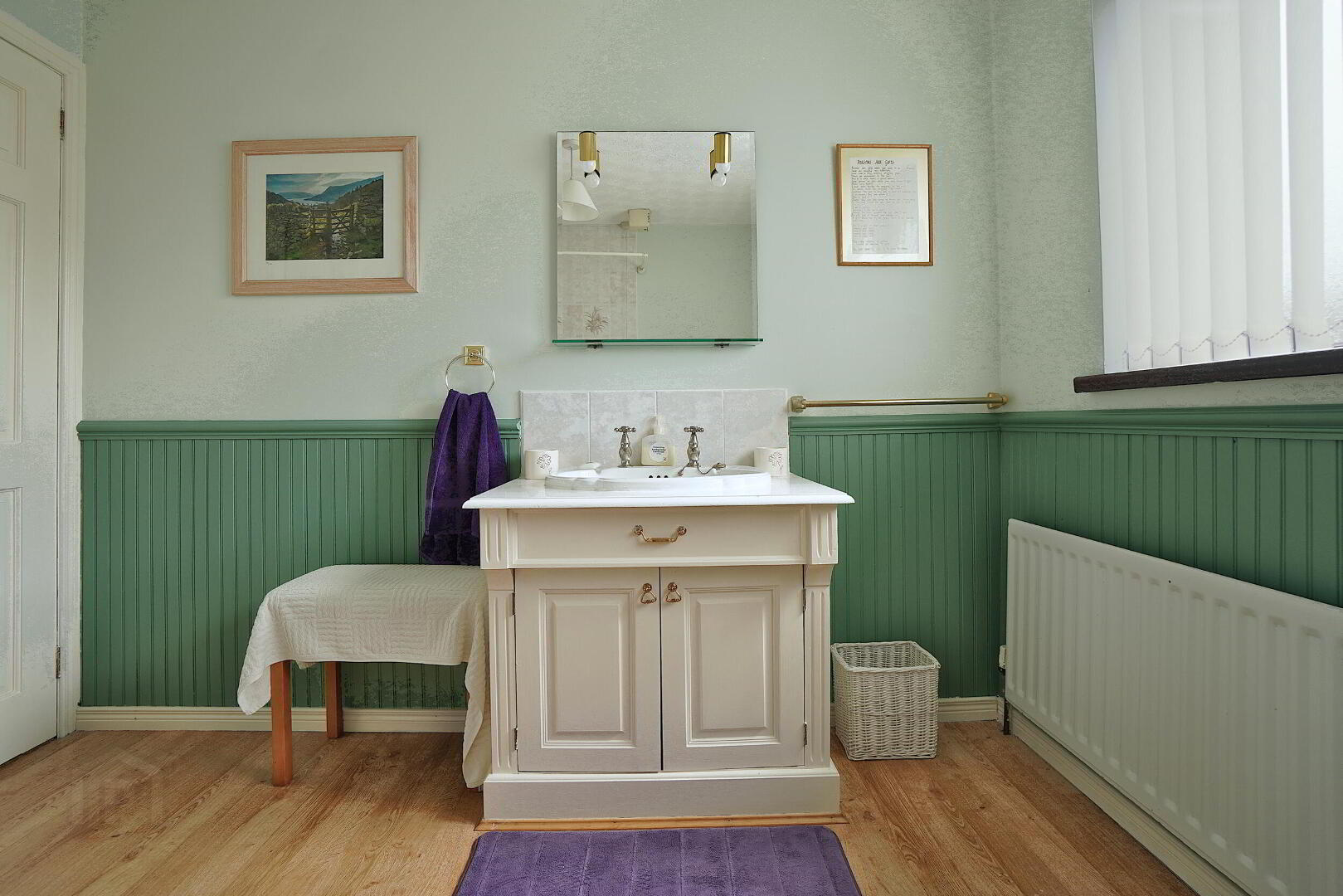 12 Old Manse Road 21 of 27