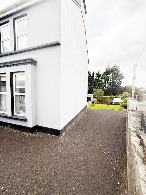 Seamount Villas, Ballymacarry Lower 3 of 29