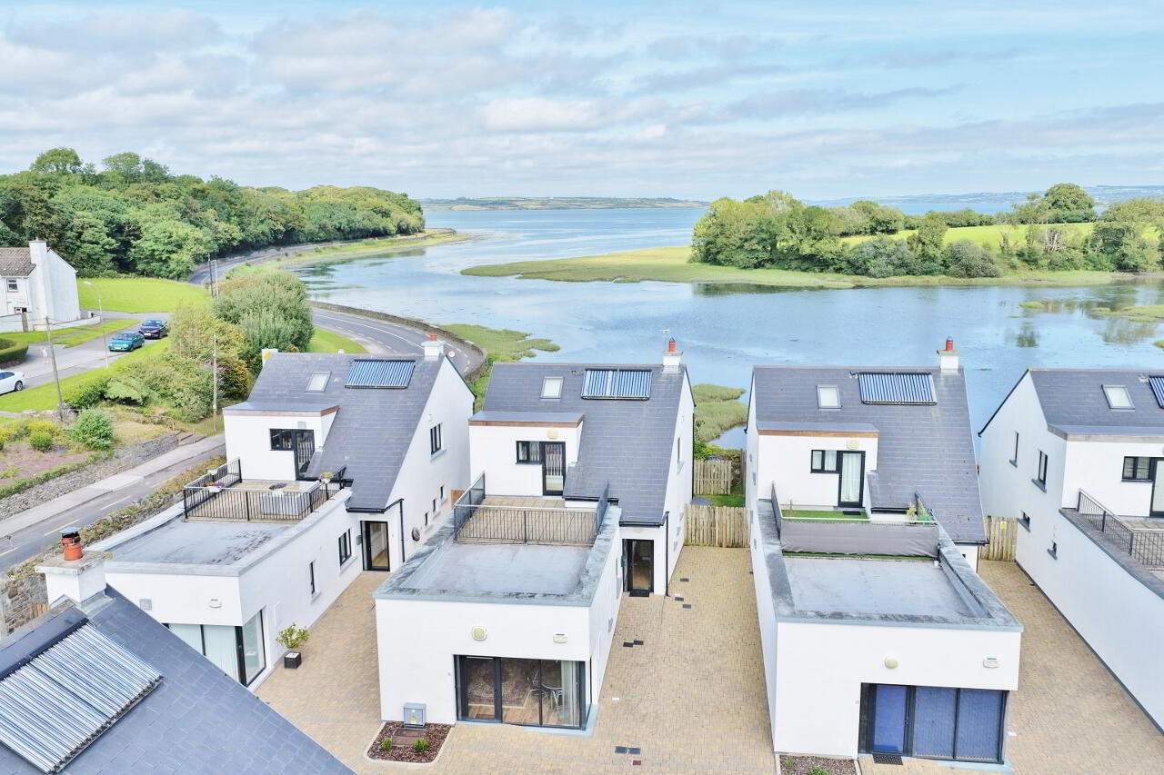 6 Cuirt Na Sionna 3 of 35