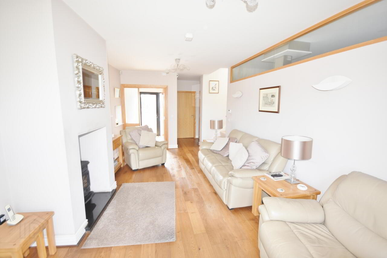 6 Cuirt Na Sionna 6 of 35