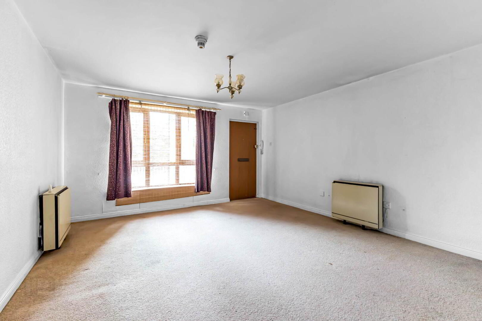 11 Waverley Court 4 of 13