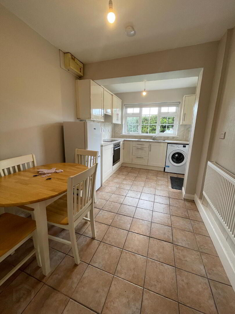 25 Meenagh Park 3 of 8
