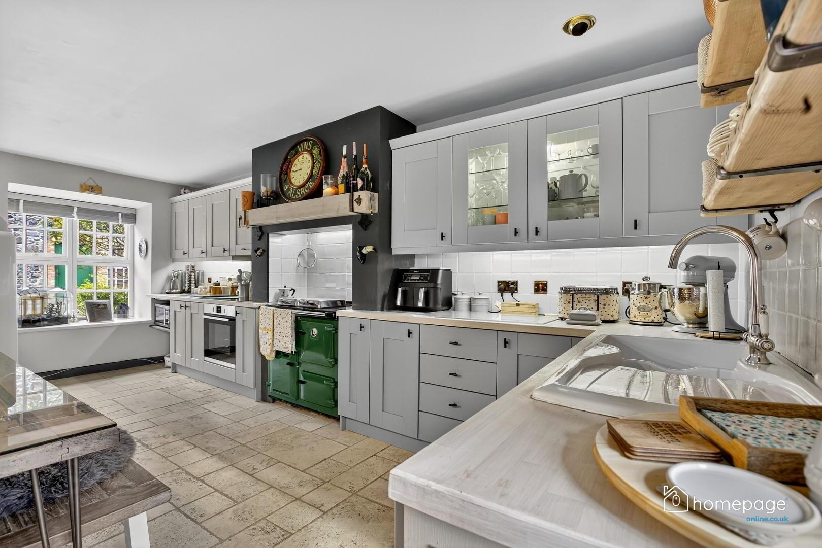 8 Somerset Mews 14 of 39