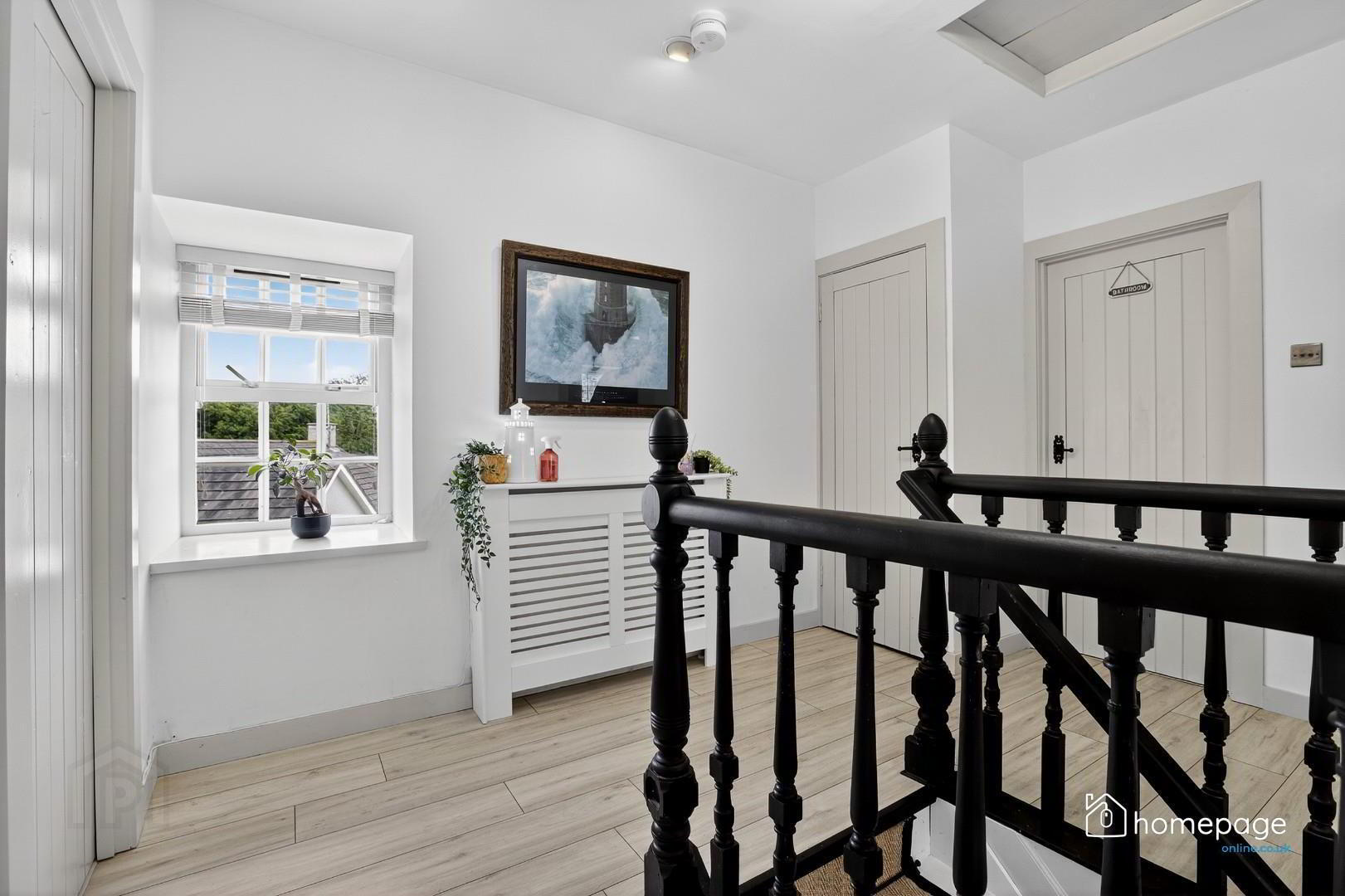 8 Somerset Mews 24 of 39