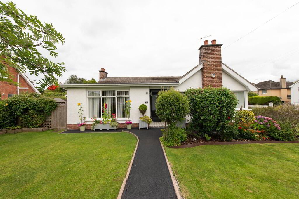 8 Glencree Park 1 of 19