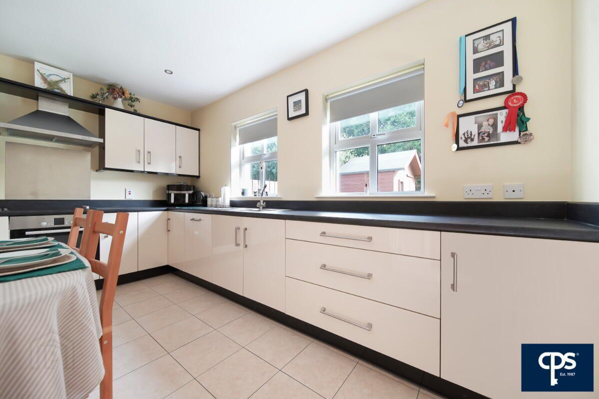 21 Garvaghy Mews 16 of 39